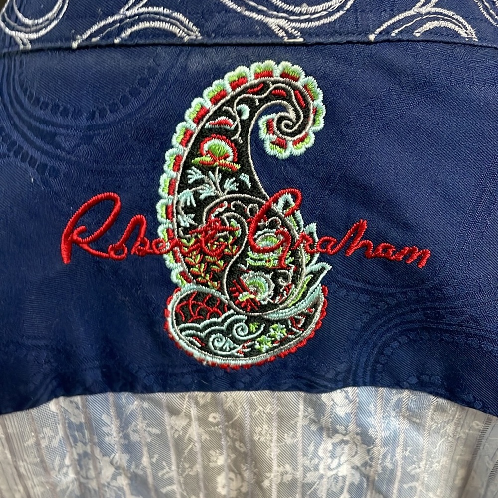 Robert Graham size large button down men’s shirt
055 - Picture 4 of 5
